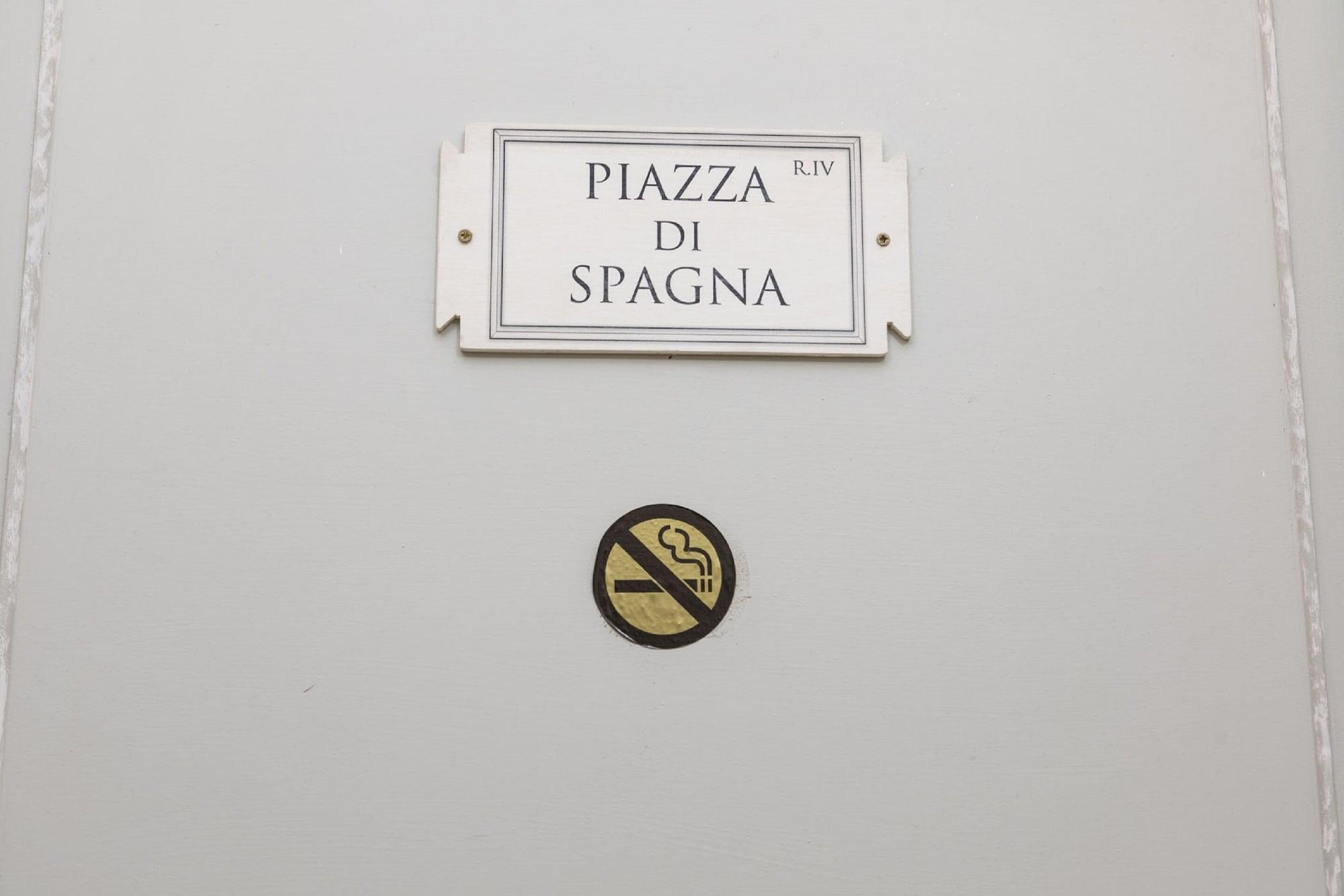 La Maison Dell'Orologio Rome Exterior photo