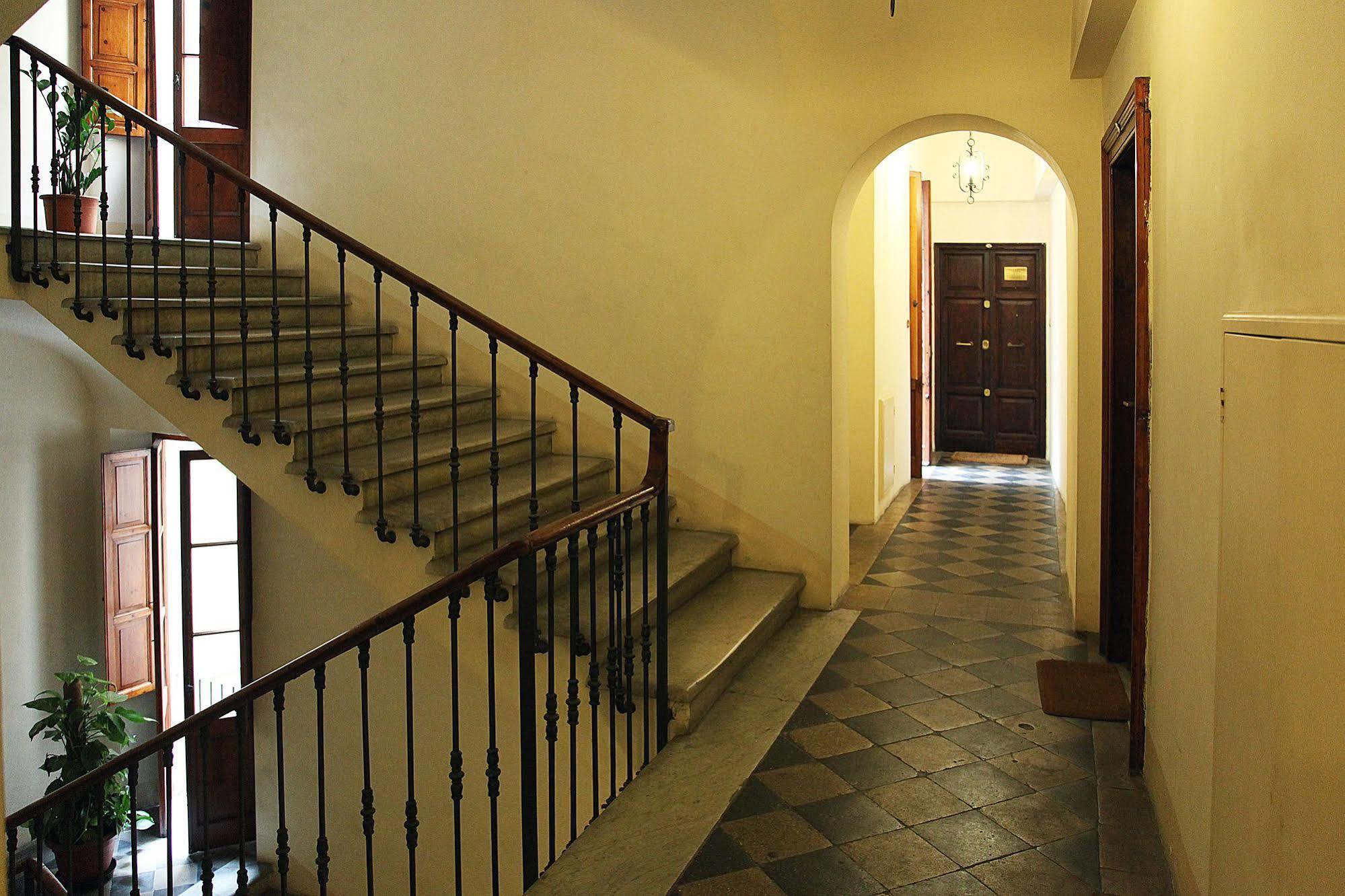 La Maison Dell'Orologio Rome Exterior photo