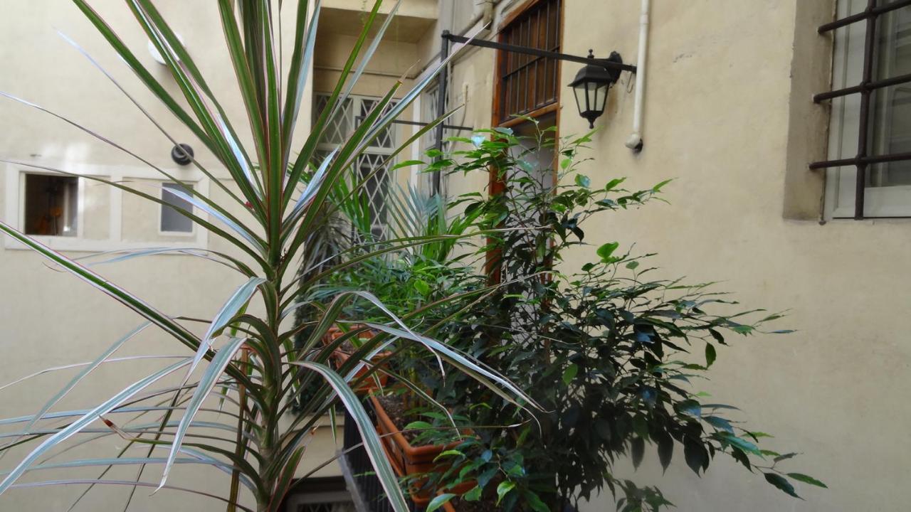 La Maison Dell'Orologio Rome Exterior photo